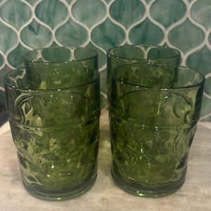 Vintage Indiana GlassSet of  4Green Textured Thumbprint glasses